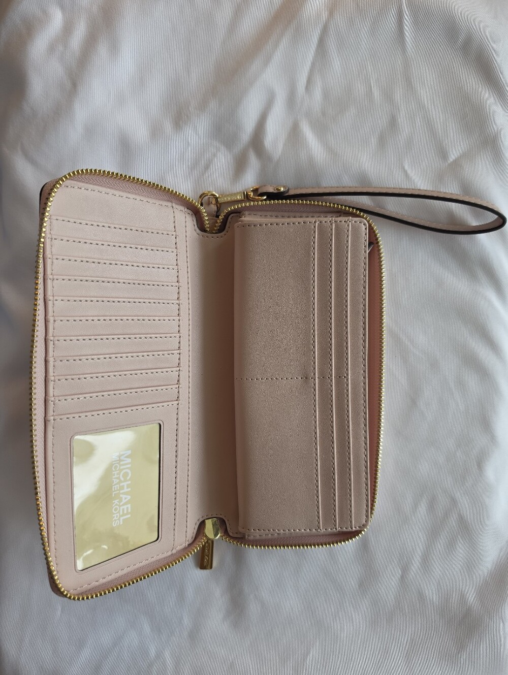 Michael Kors Pebbled Leather Blush Pink Continental Wristlet Wallet - Picture 3 of 5